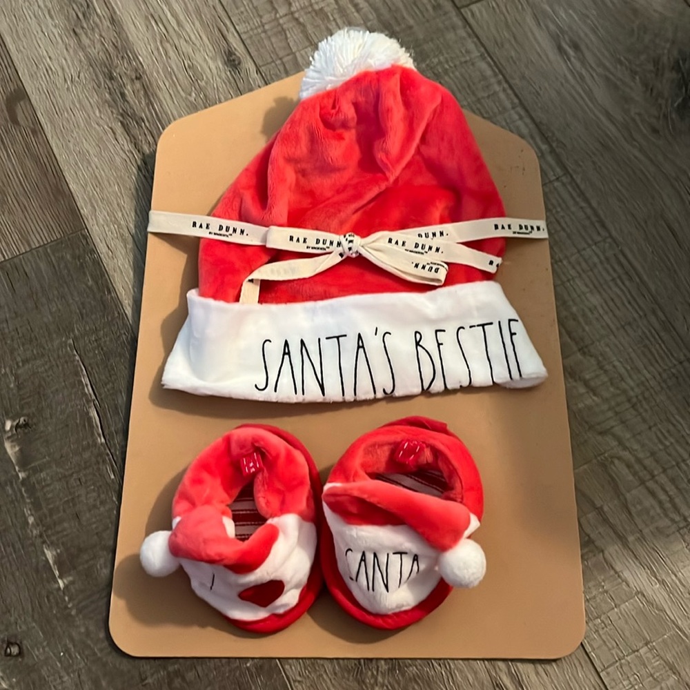 RAE DUNN BABY, holiday hat & slipper set, NWOT